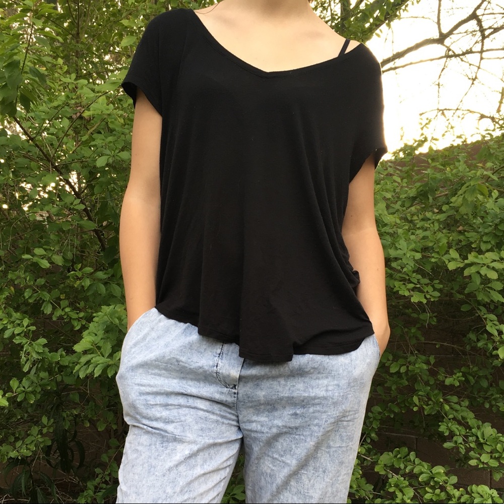 Classic super loose and soft wide neck tee shirt